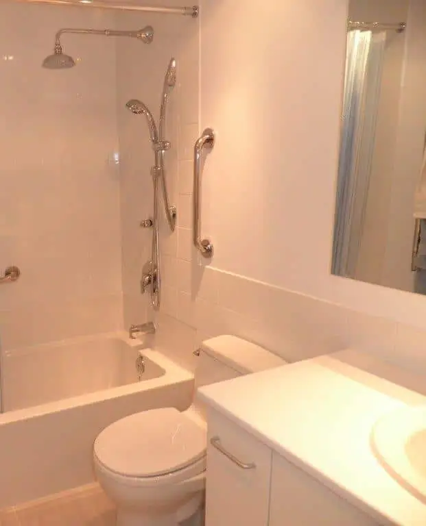 Bathroom Renovation Ottawa - Holland Avenue