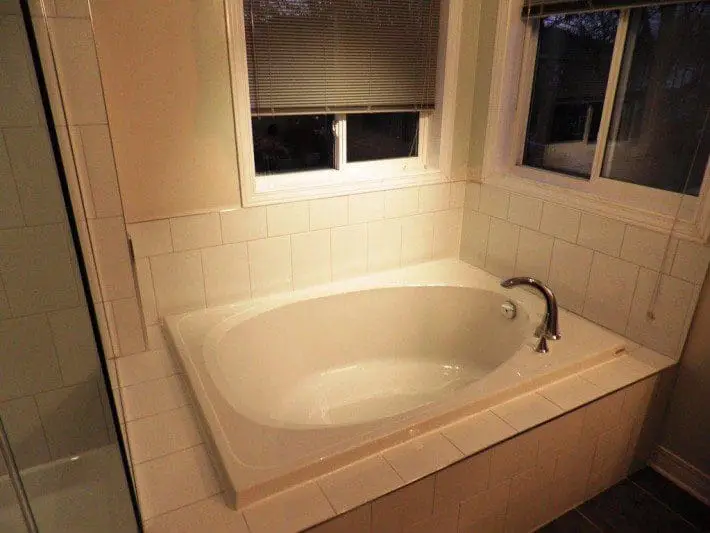 Bathroom Renovation Ottawa - Hearn