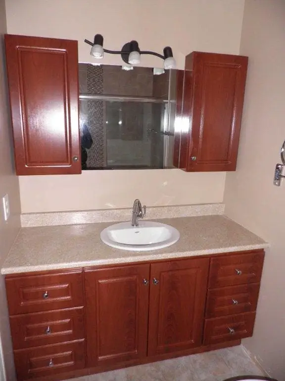 Bathroom Renovation Ottawa - Scova Crescent