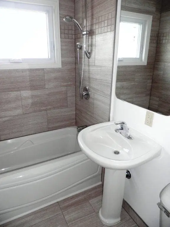 Bathroom Renovation Ottawa - Kingston Drive