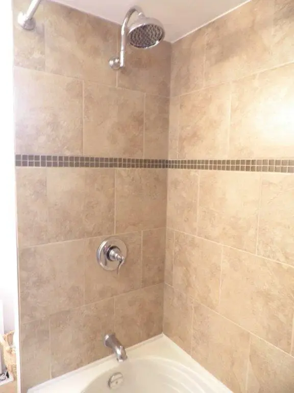 Bathroom Renovation Ottawa - Louis Riel Drive