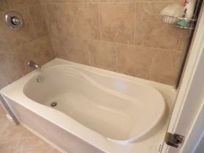 Bathroom Renovation Ottawa - Louis Riel Drive