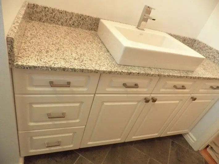 Bathroom Renovation Ottawa - Louis Riel Drive