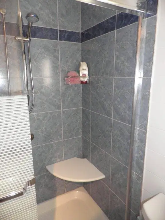 Bathroom Renovation Ottawa - Greenborough Street