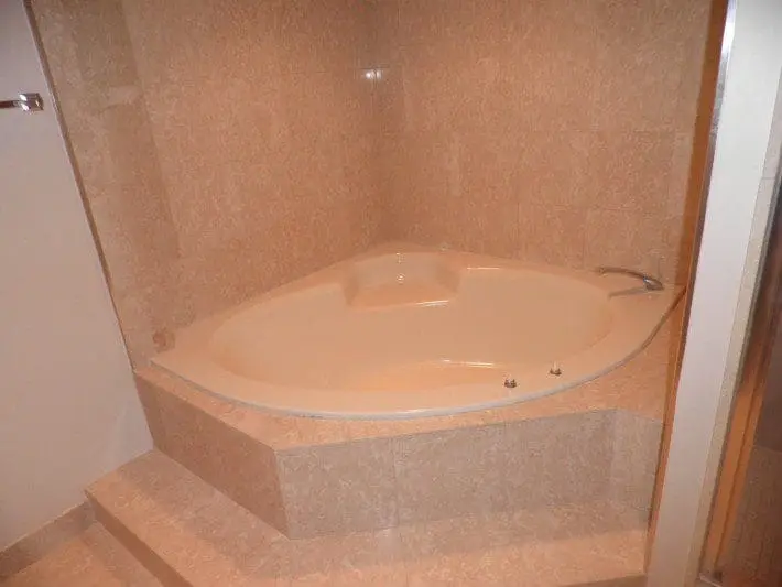 Bathroom Renovation Ottawa - Riverside Drive