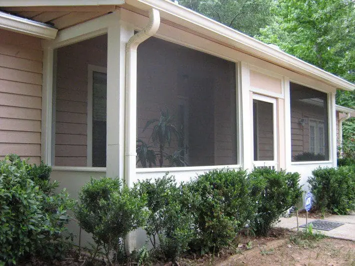Screened Porch Addition Ottawa - Baseline Road