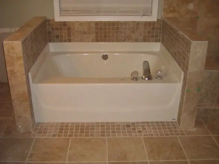 Bathroom Renovation Ottawa - White Oak Ave