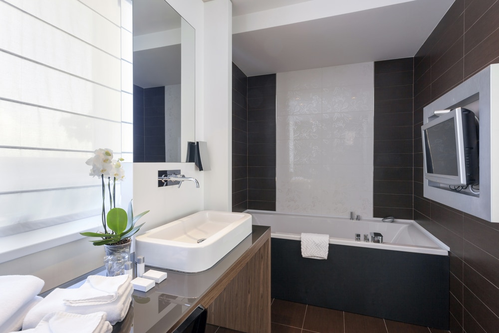 3 Ideas to Save Space in the Bathroom