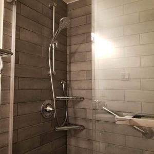 Bathroom Renovation Ottawa - Holland Avenue
