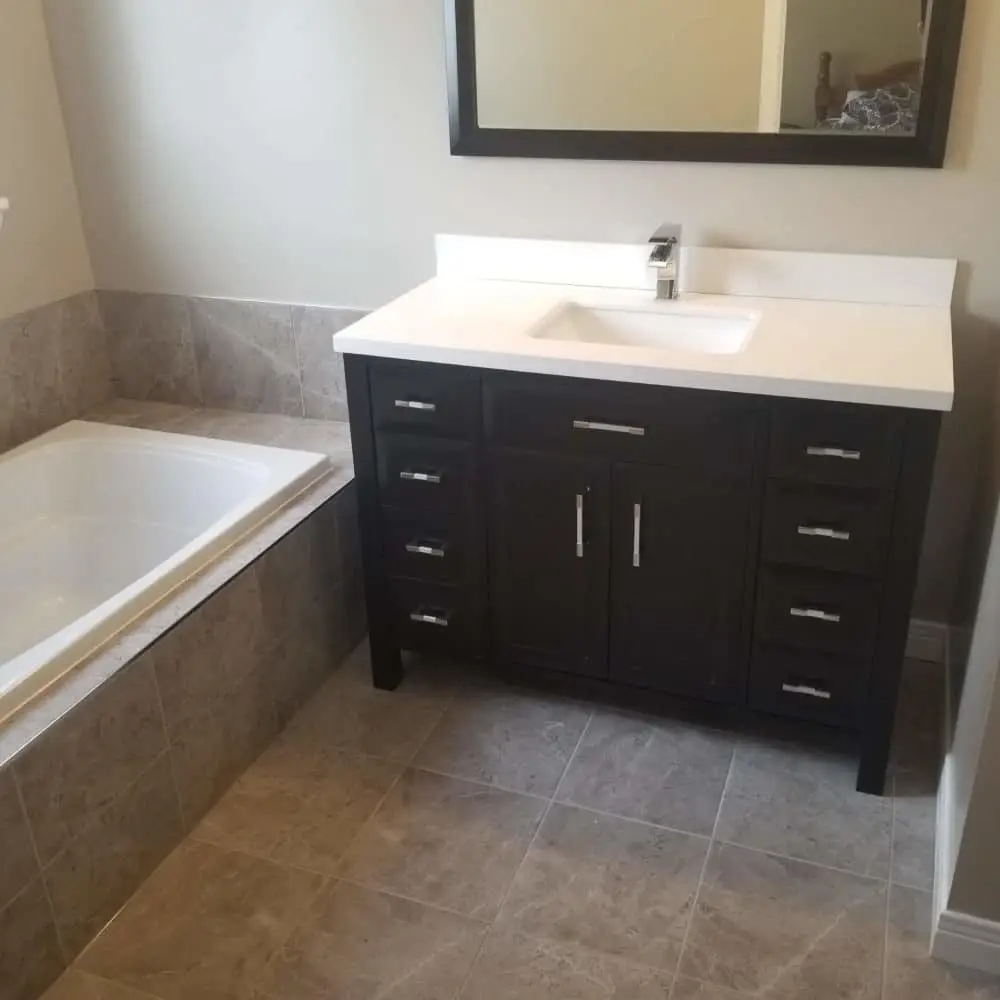 Bathroom Renovation Ottawa - Stoneway Drive