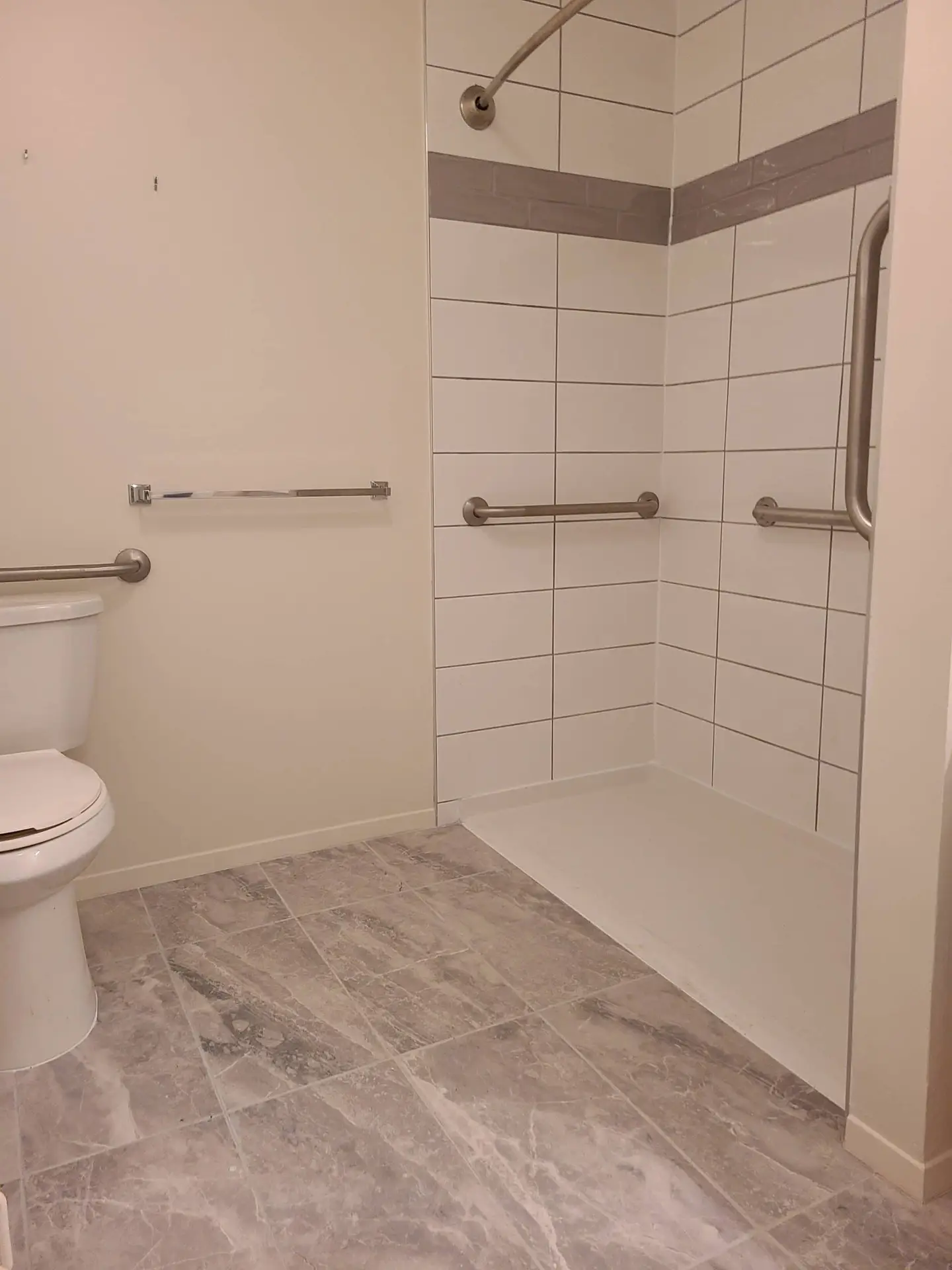 Bathroom Renovation Ottawa - Dobbin Lane, second unit