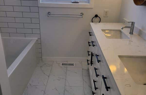 Bathroom Renovation Ottawa - Pellan Cres