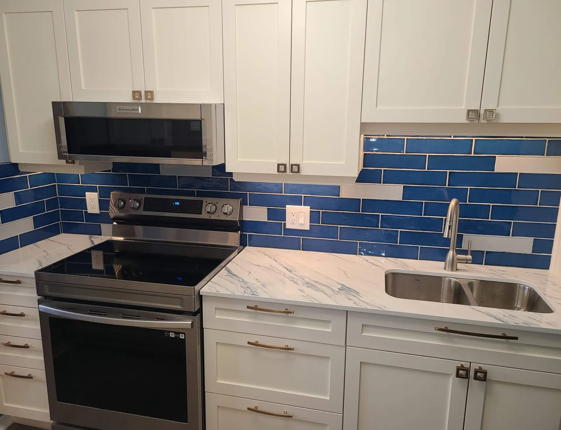 Kitchen Renovation - Neepawa Ave