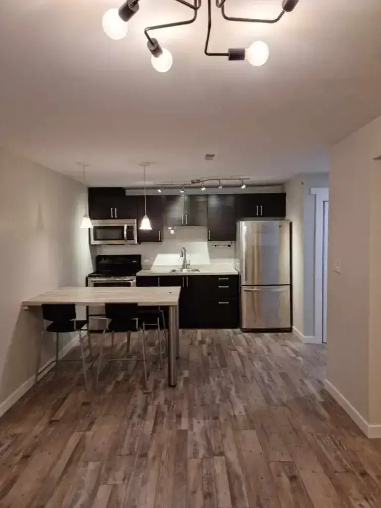 Basement Apartment Ottawa - Badger Cres